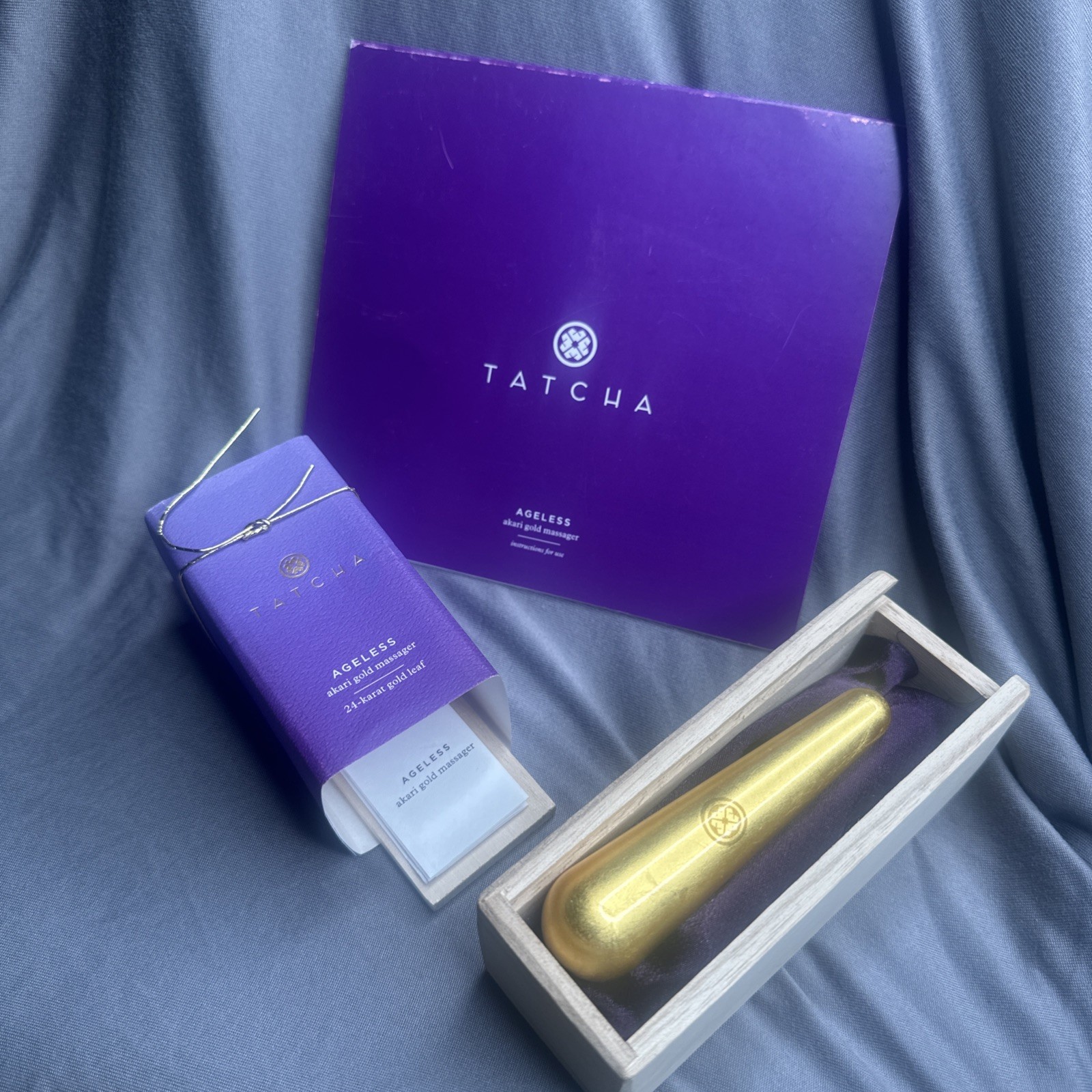 Tatcha AGELESS akari gold massager 24-karat gold leafed – Facial Tool New