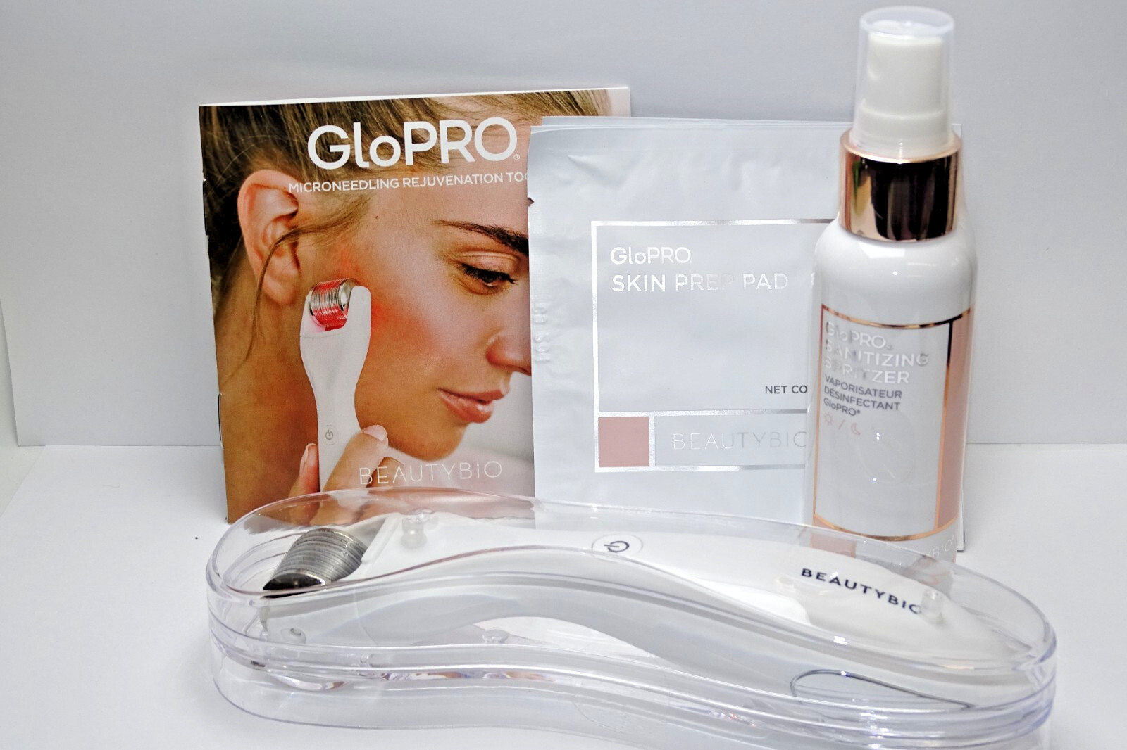 Beauty Bio GloPro WHITE Micro needling Tool OPERATED BATTERIES NO BOX