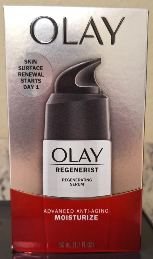 Olay Regenerating Serum with Advance Anti-Aging Moisturize 50 ml (1.7 Fl OZ)