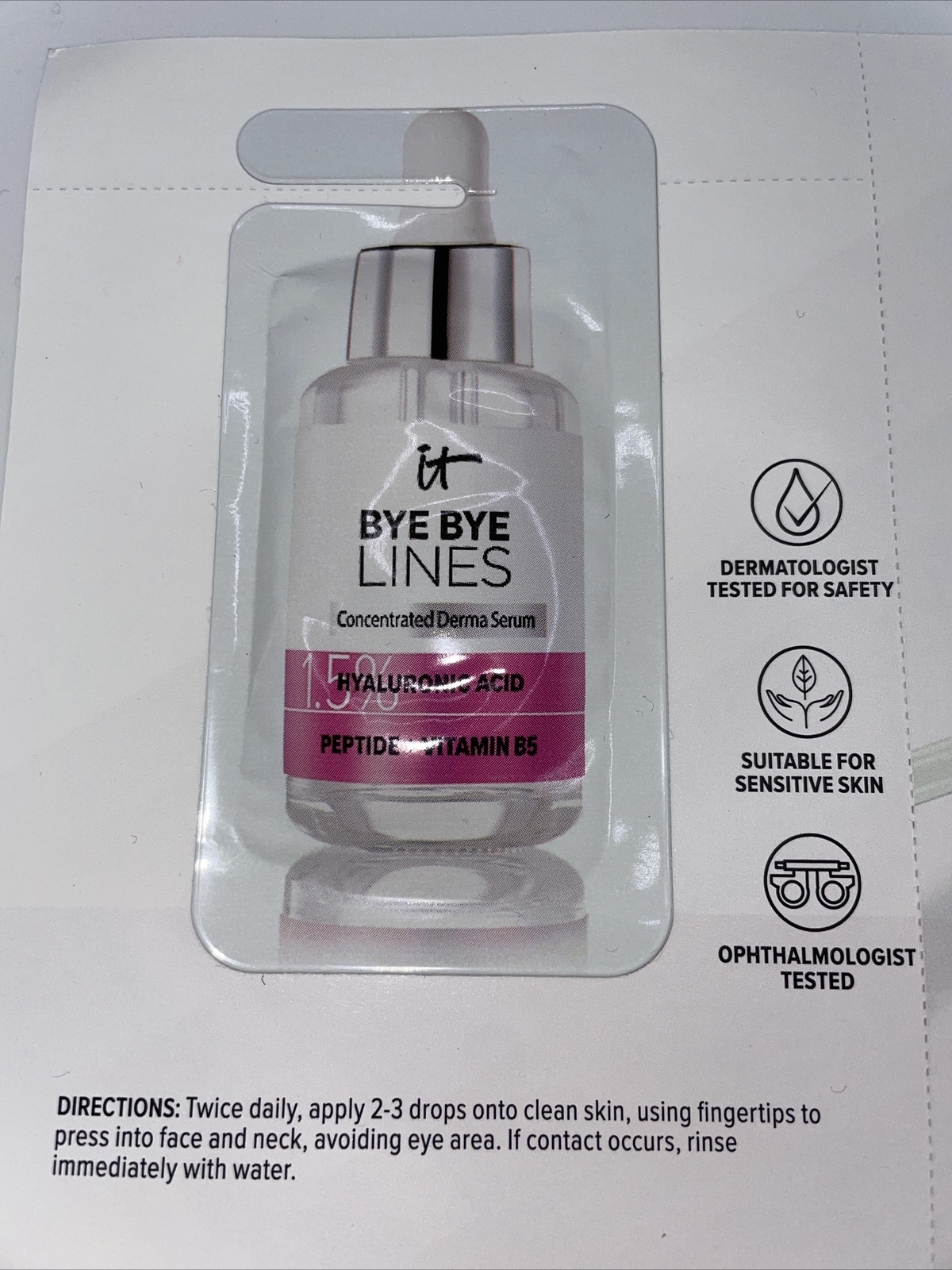 It Cosmetics Cleanser & Hello Results Retinol Serum + Bye Bye Lines Sample Sizes