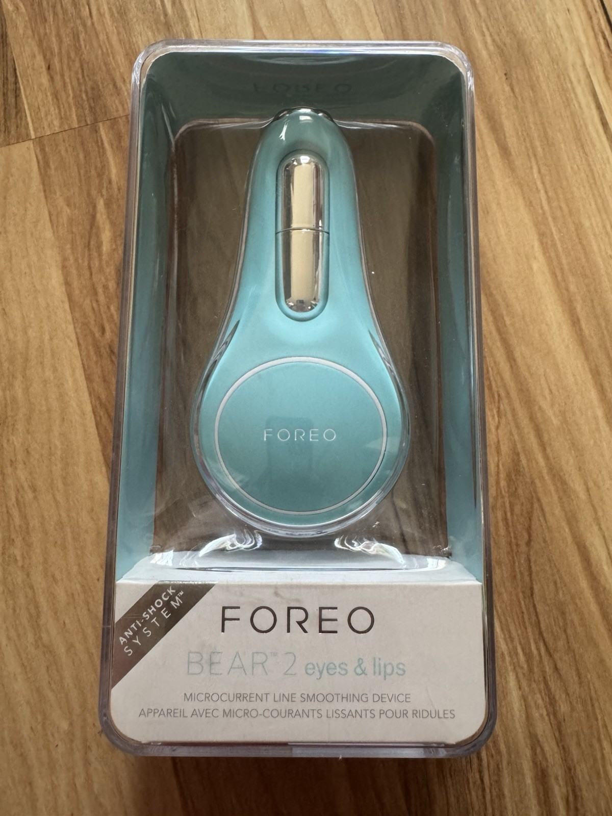 Foreo Bear 2 Eyes & Lips Microcurrent Line Smoothing Device (Arctic Blue) – New