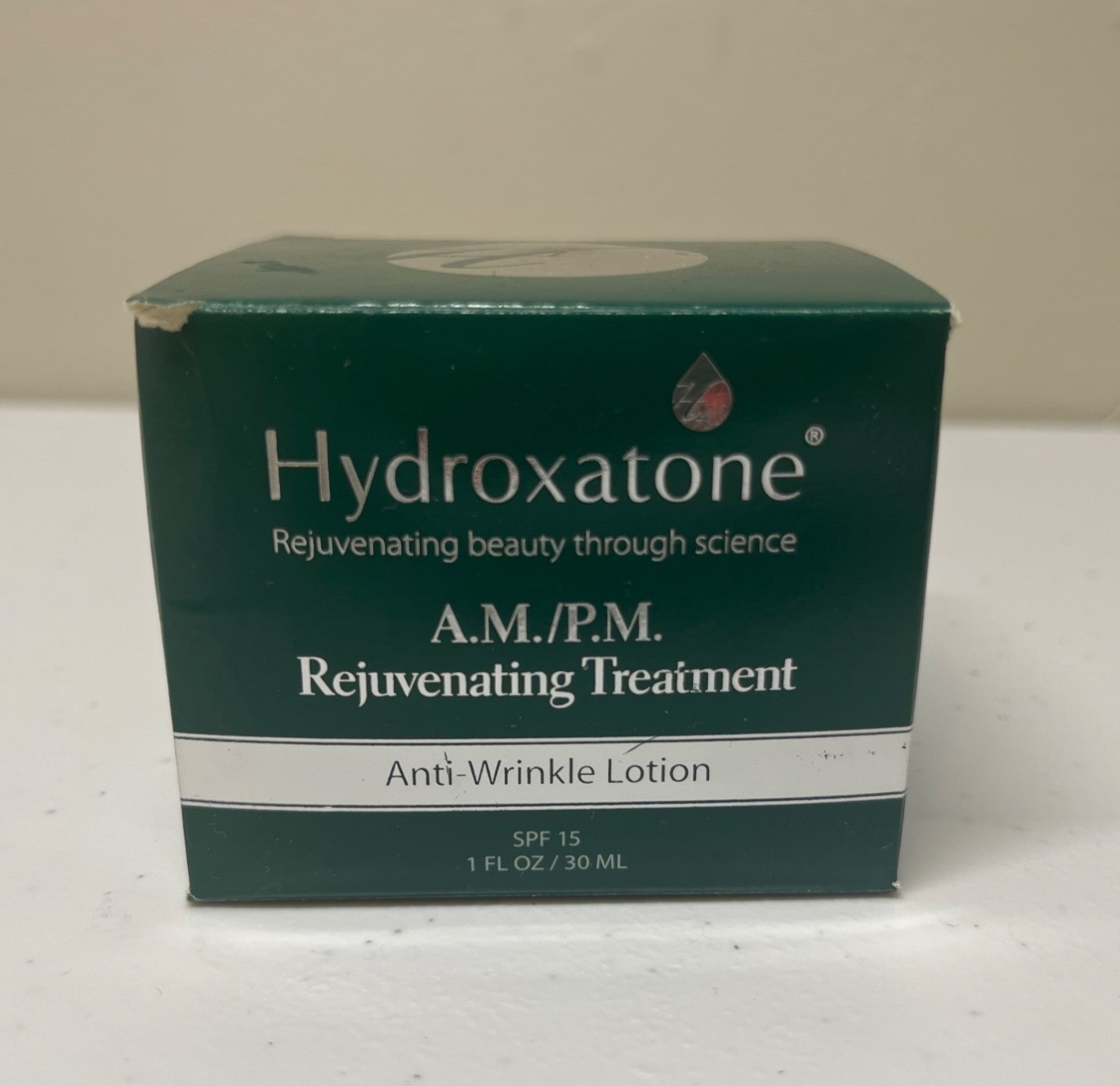 Hydroxatone AM/PM Rejuvenating Treatment Lotion Green Packaging 1oz NEW in BOX