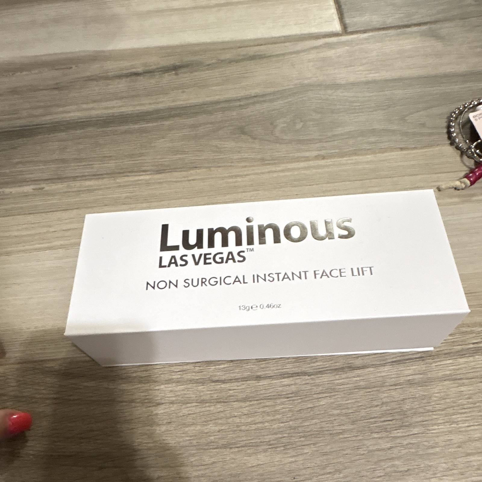 Luminous Las Vegas Non-Surgical Instant Face Lift Lifting for Face 0.46 oz