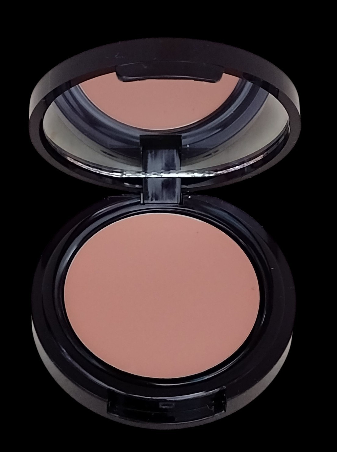 Westmore Beauty SHADOW EDIT Magic Undereye Shadow Eraser Correcting Concealer