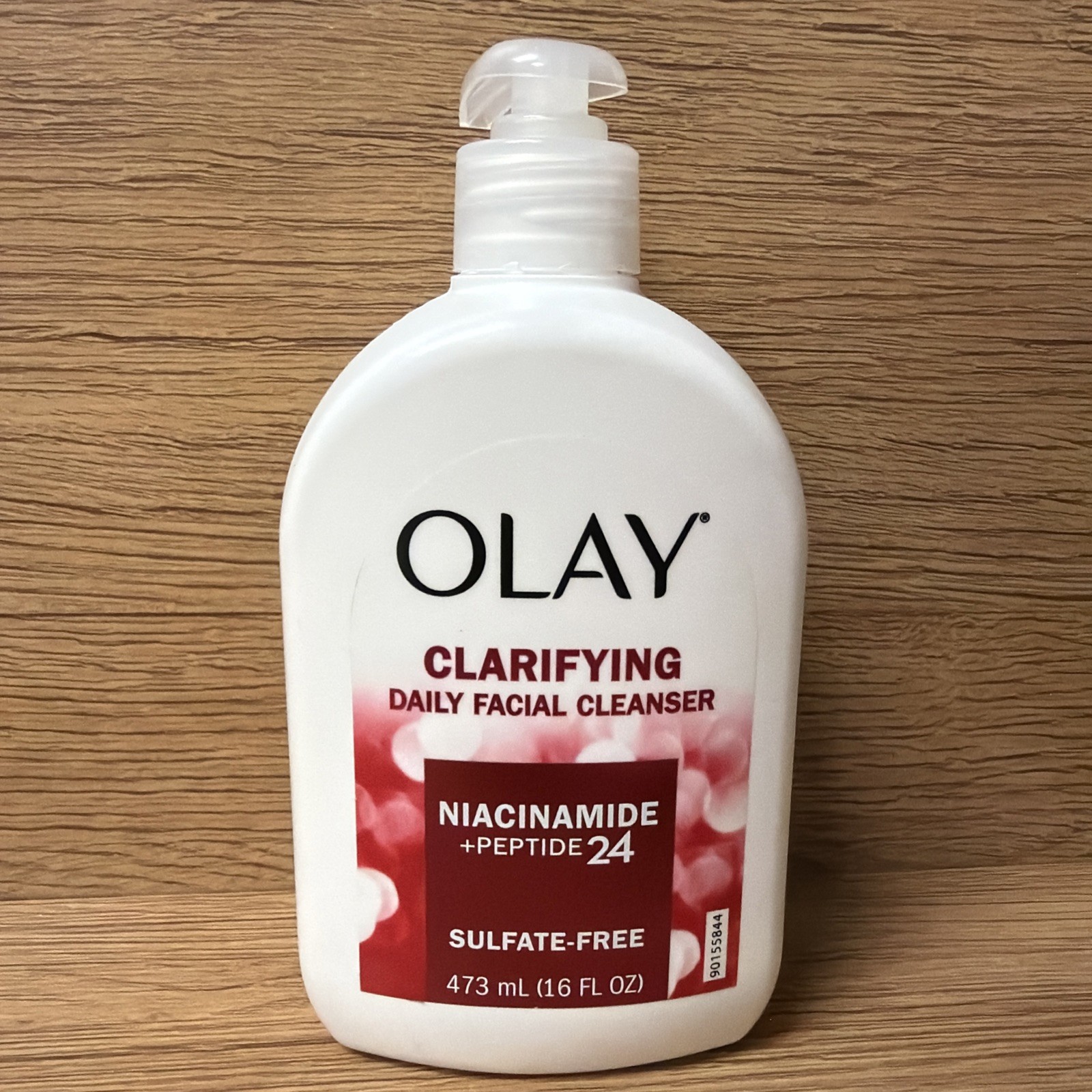 Olay Face Wash Daily Facial Cleanser with Niacinamide Peptides Glycerin 16 Oz