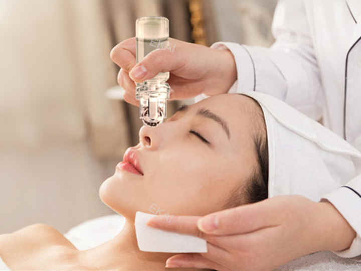 Disposable Roller for Beauty & Personal Care Facial Skin Beauty Care For HOMEUSE