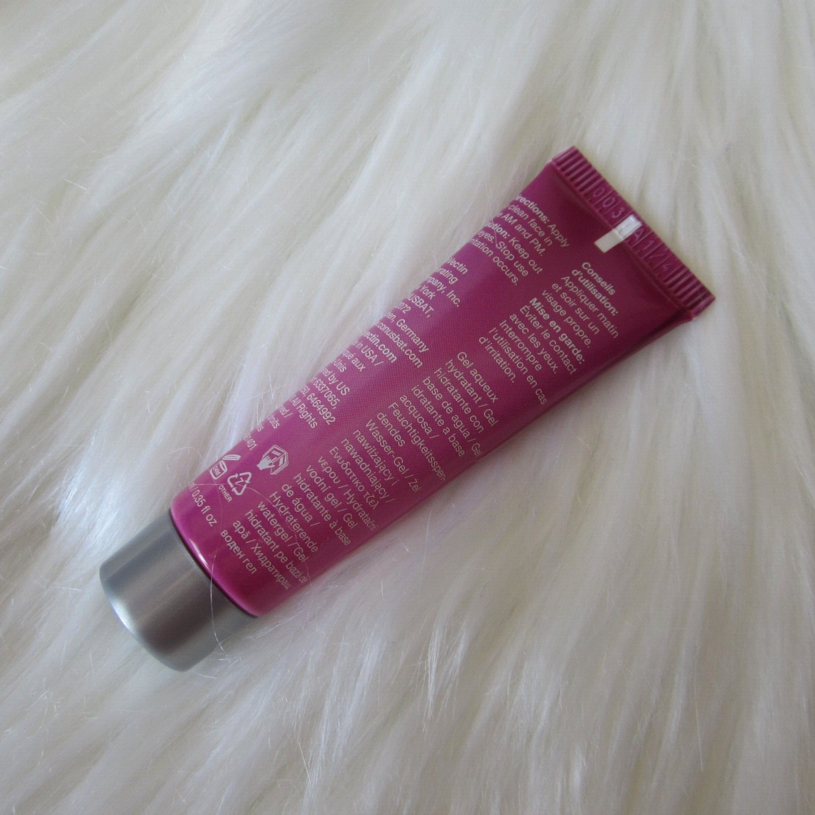 StriVectin Multi-Action Stress Defense Hydrating Water Gel travel mini 0.35 oz.