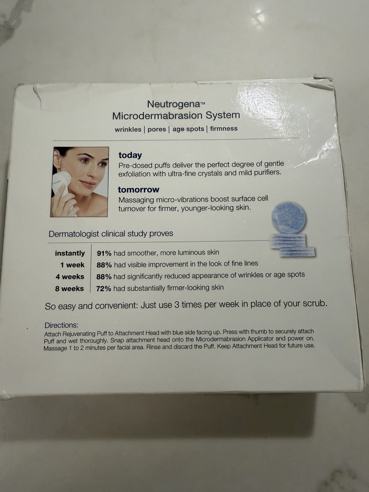 Neutrogena Microdermabrasion System Kit + 12 Rejuvenating Puffs New in Box Seal