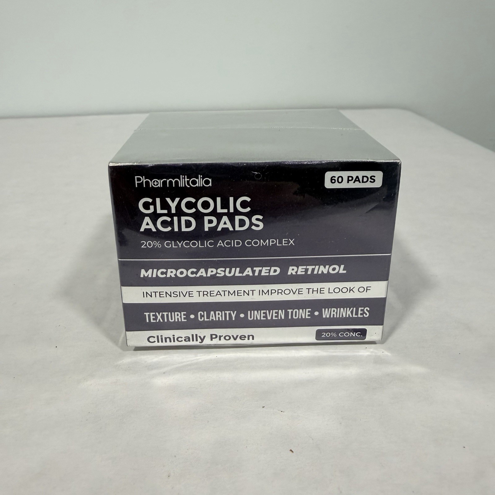 PharmItalia 20% Glycolic Acid Pads w/Retinol & Niacinamide – 60 Count, Exp 4/27