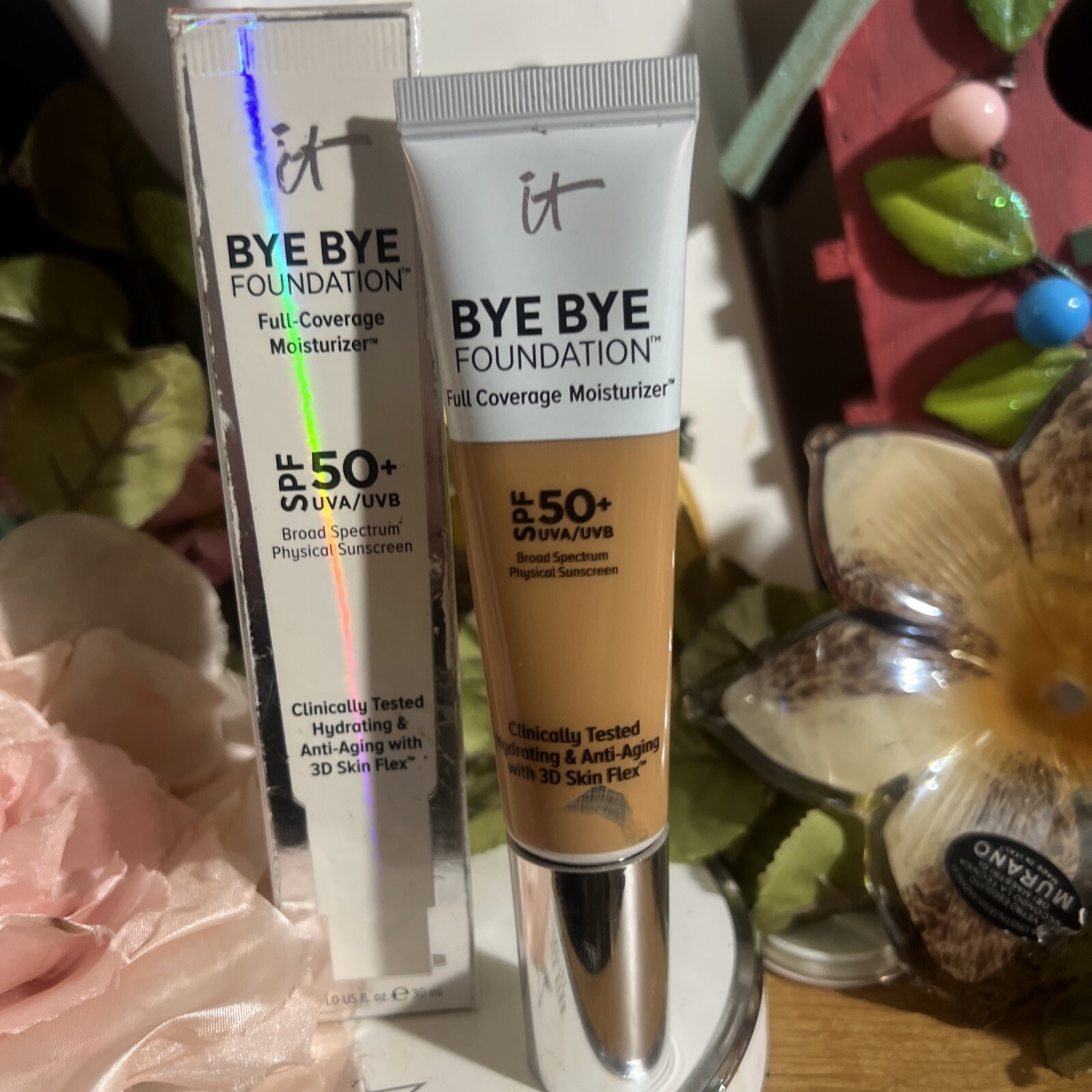IT Cosmetics BYE BYE FOUNDATION FULL COVERAGE MOISTURIZER—Color RICH-1 Oz—NIB!